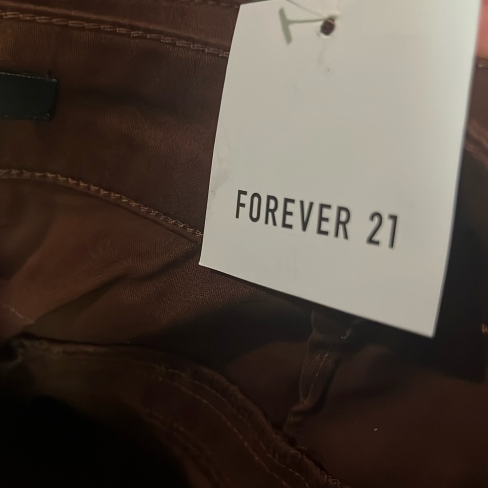 New - Picture 4 of 4